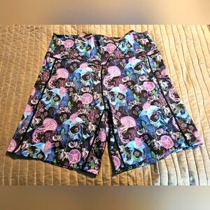 Constantly varied gear shorts size XL